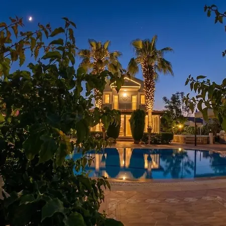 Mavi Oeluedeniz Villa Fethiye